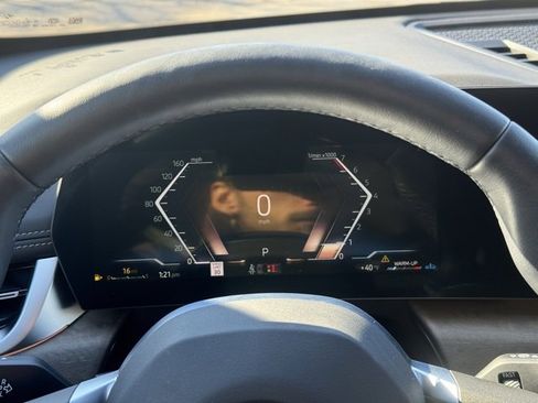 Used 2025 BMW X1 xDrive28i w/ Convenience Package image 25