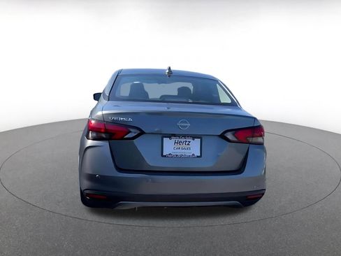 Used 2025 Nissan Versa SV image 12