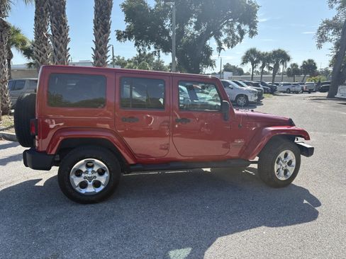 Used 2014 Jeep Wrangler Unlimited Sahara w/ Trailer Tow Group AWD/4WD image 8