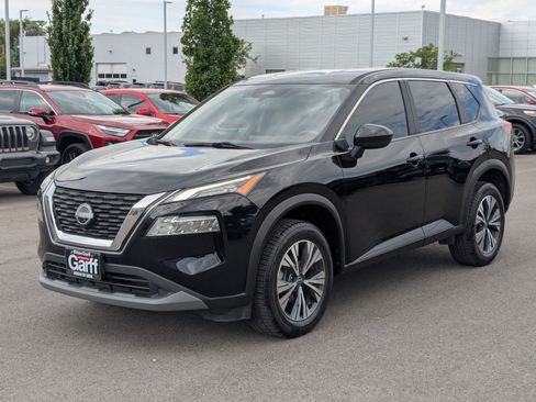 Used 2023 Nissan Rogue SV AWD/4WD image 10