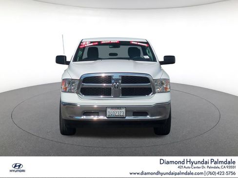 Used 2024 RAM 1500 Classic SLT AWD/4WD image 2
