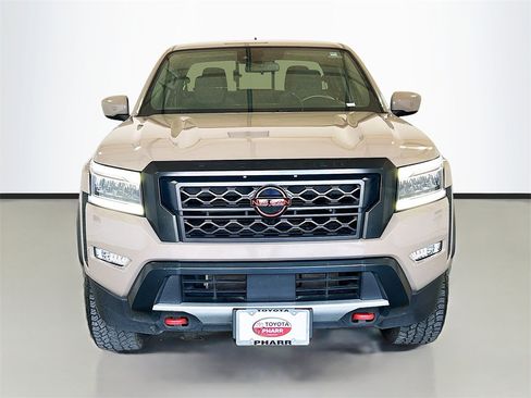 Used 2024 Nissan Frontier Pro-X image 2