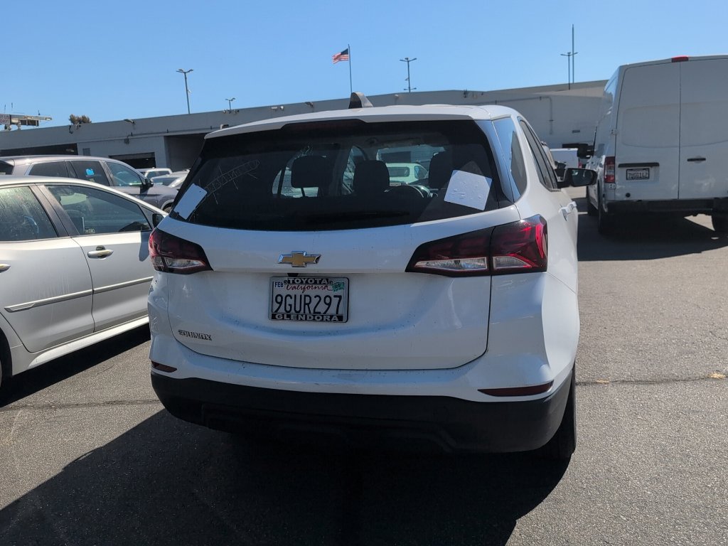 Used 2022 Chevrolet Equinox LS FWD image 5