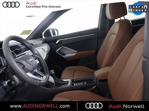 Certified 2025 Audi Q3 2.0T Premium Plus w/ Premium Plus Package image 20