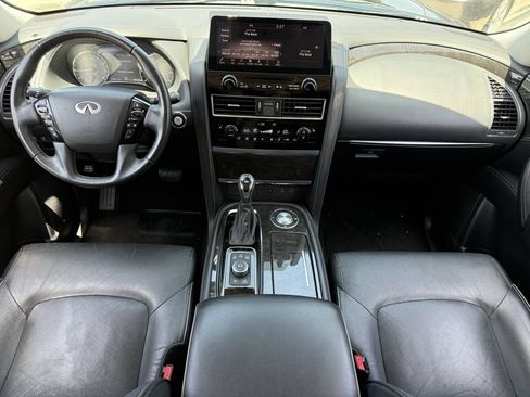 Used 2024 INFINITI QX80 Luxe RWD image 11