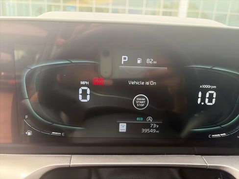 Used 2025 Kia Telluride S FWD image 23