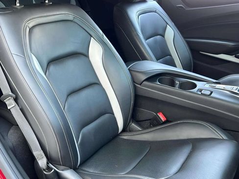 Used 2021 Chevrolet Camaro LT w/ RS Package RWD image 9