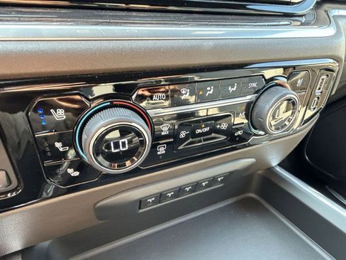 Certified 2025 Chevrolet Silverado 3500 LTZ w/ LTZ Premium Package image 8