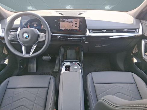 Used 2026 BMW X2 xDrive28i w/ Technology Package image 11