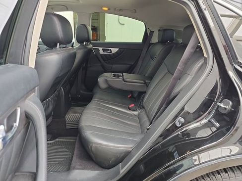 Used 2016 INFINITI QX70 AWD w/ Premium Package image 25