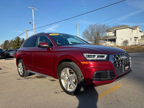 Used 2018 Audi Q5 2.0T Premium Plus w/ Premium Plus Package image 3