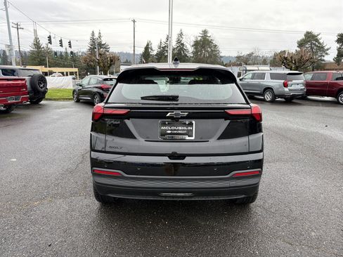 New 2027 Chevrolet Bolt LT image 4