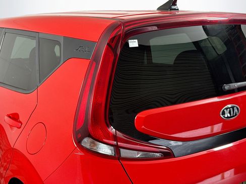 Used 2020 Kia Soul S image 35