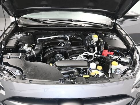 Used 2025 Subaru Outback Premium AWD/4WD image 16