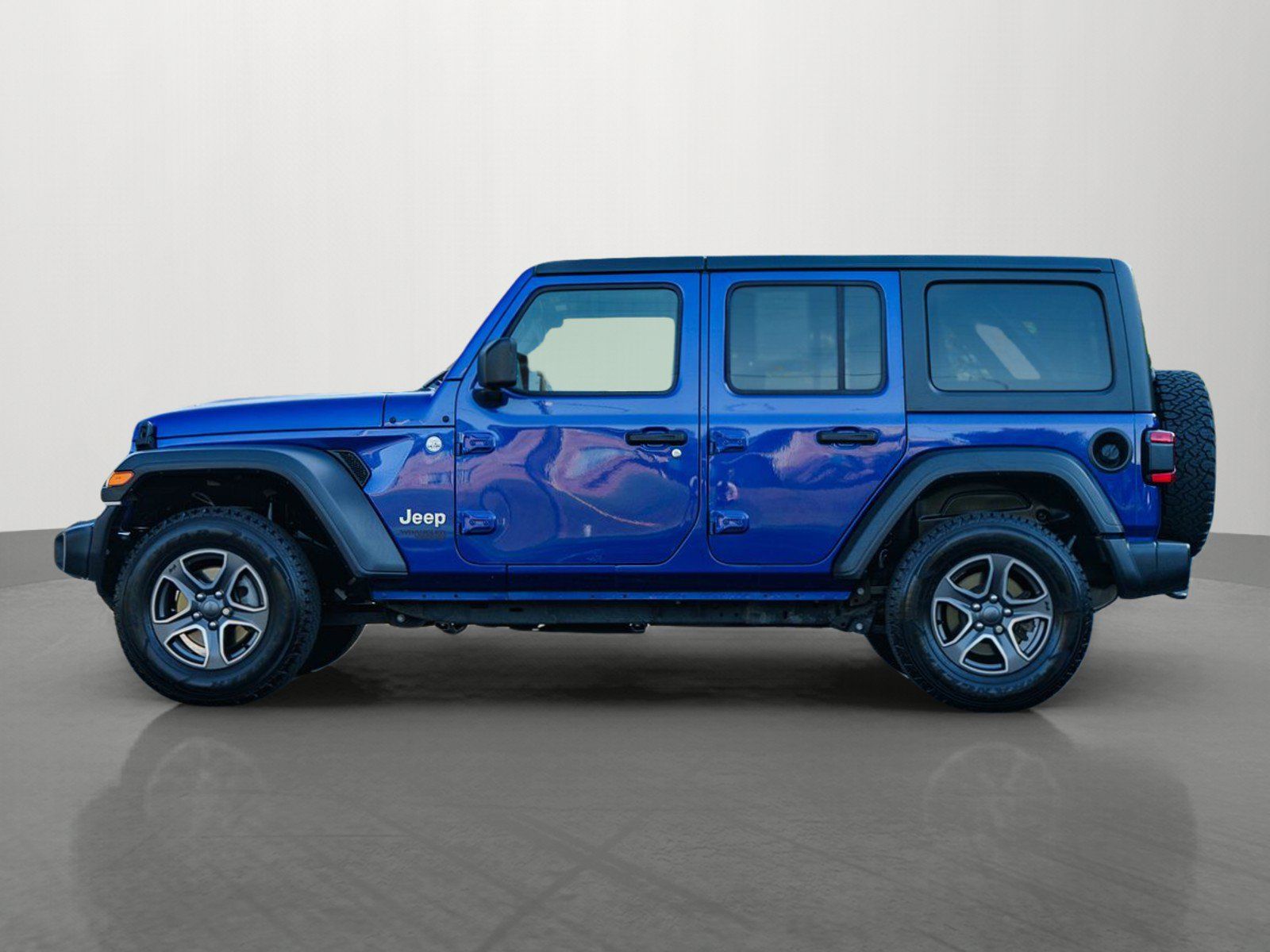 Used 2019 Jeep Wrangler Unlimited Sport S AWD/4WD image 4