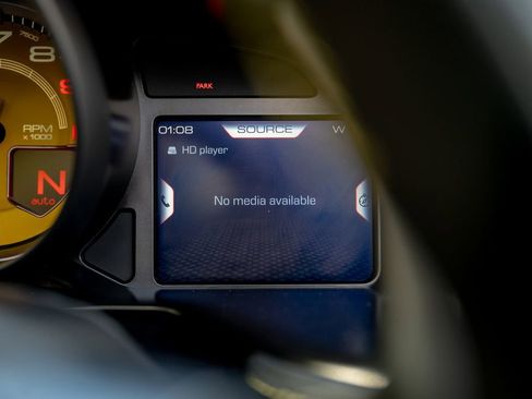 Used 2022 Ferrari 812 GTS RWD image 92