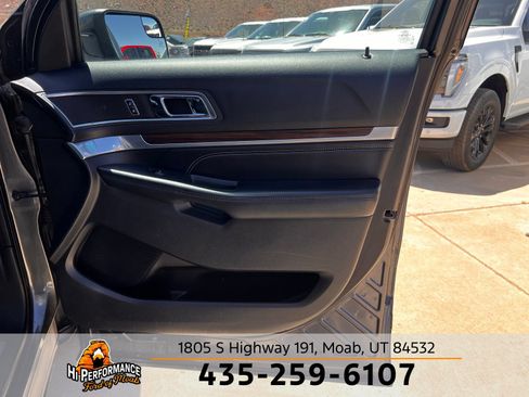 Used 2016 Ford Explorer Limited w/ Class II Trailer Tow Package FWD image 37