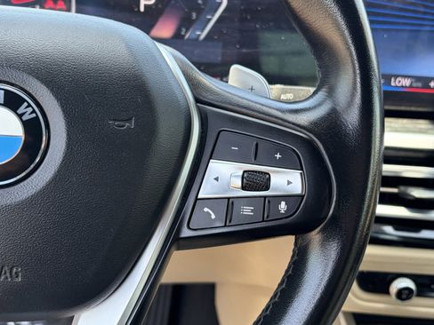 Used 2024 BMW 430i Convertible RWD image 33