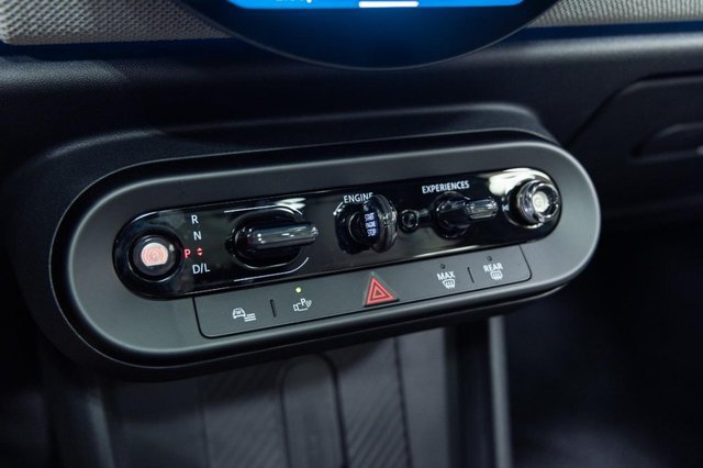 Certified 2026 MINI Cooper S FWD image 19