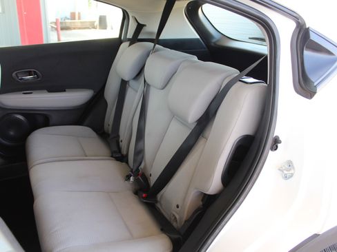 Used 2022 Honda HR-V LX image 20