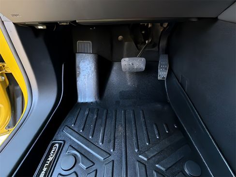 Used 2023 Chevrolet Blazer RS image 27