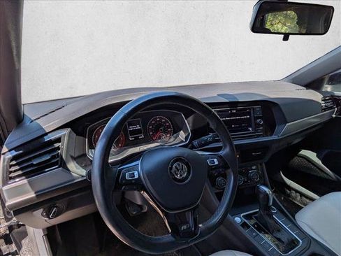 Used 2021 Volkswagen Jetta R-Line FWD image 10