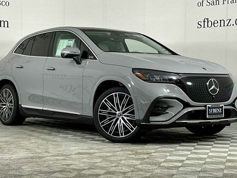 New 2026 Mercedes-Benz EQE 320 4MATIC SUV image 2