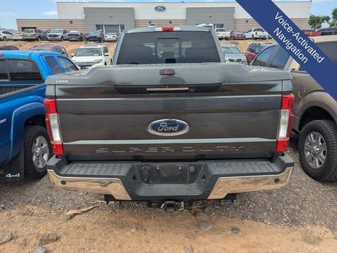 Used 2017 Ford F250 Lariat w/ Lariat Ultimate Package AWD/4WD image 9