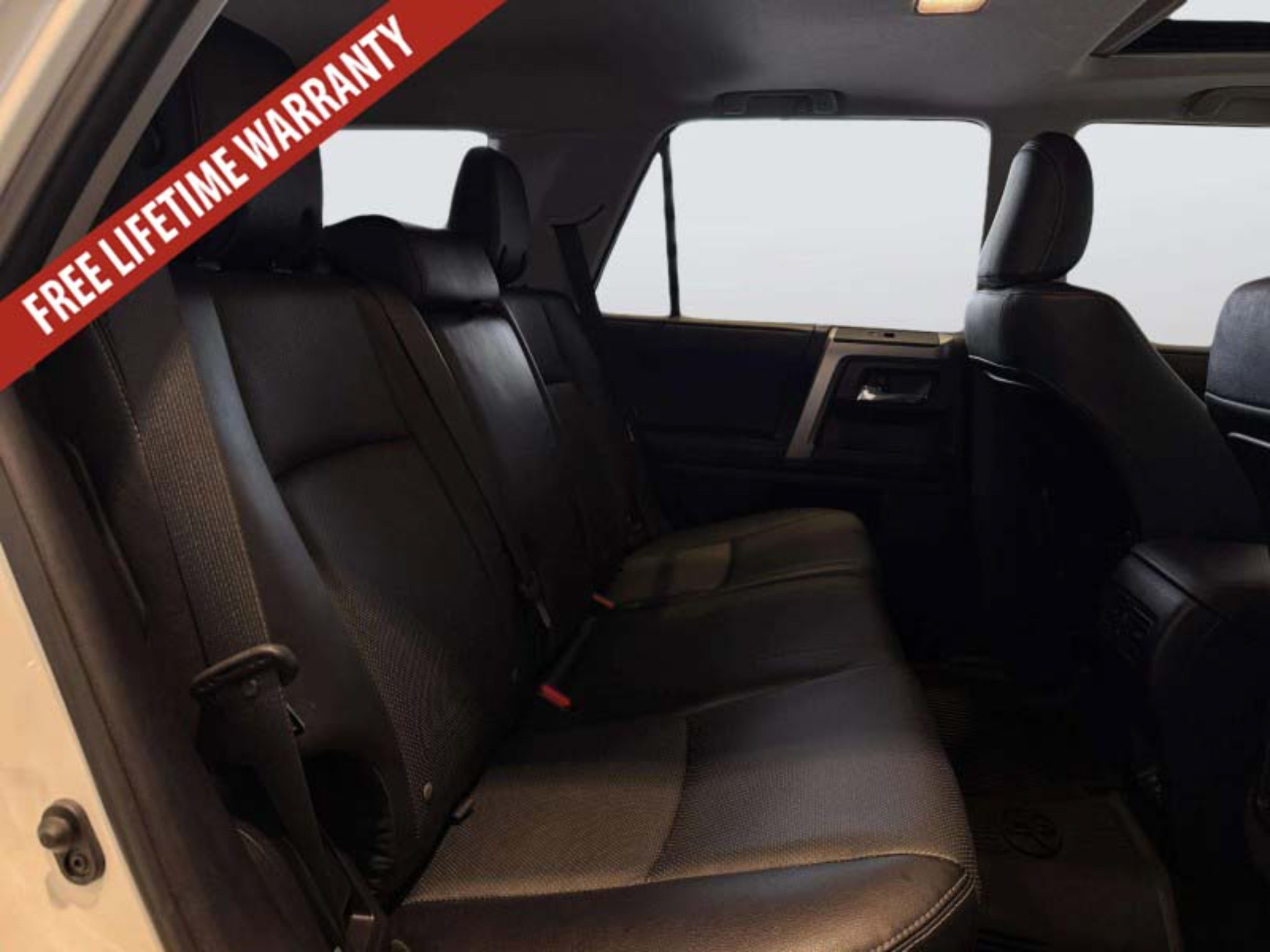 Used 2022 Toyota 4Runner Limited AWD/4WD image 33