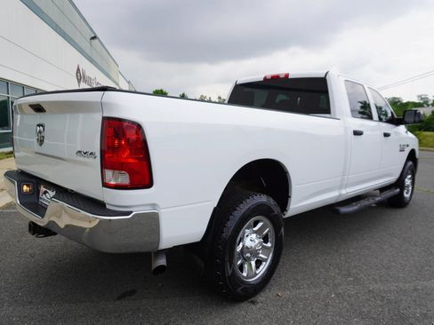 Used 2014 RAM 2500 Tradesman w/ Chrome Appearance Group AWD/4WD image 7
