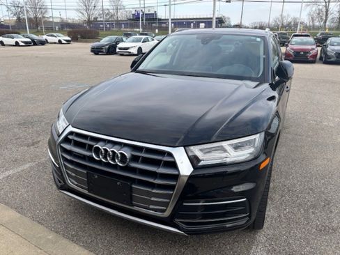 Used 2020 Audi Q5 2.0T Premium Plus w/ Premium Plus Package image 5