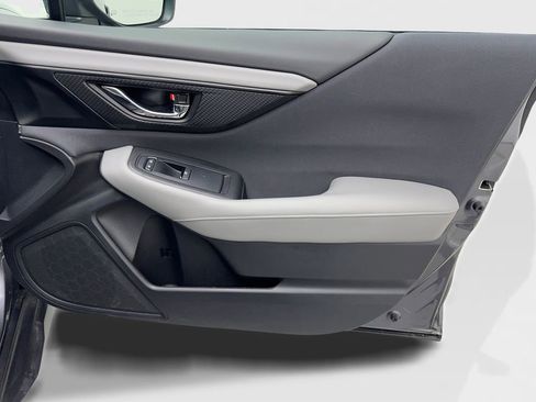 Used 2025 Subaru Outback Premium image 49