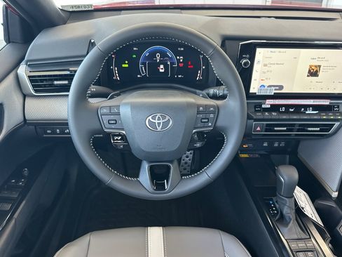 Certified 2026 Toyota Camry SE w/ Multimedia Upgrade Package FWD image 14