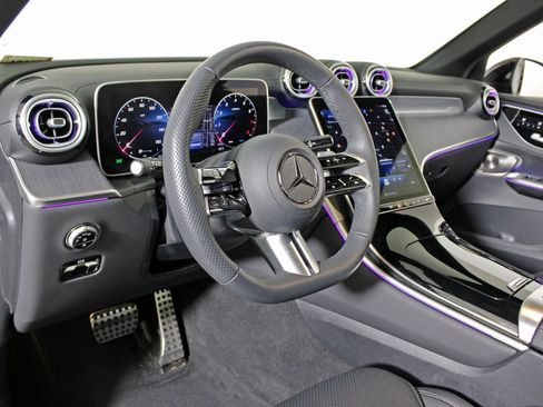 Certified 2025 Mercedes-Benz GLC 300 4MATIC image 15