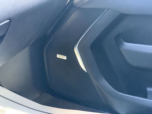 Used 2022 Chevrolet Suburban LT image 22