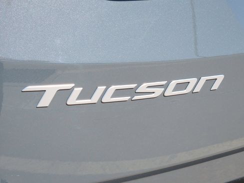 Used 2025 Hyundai Tucson SEL FWD image 13