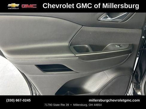 Used 2023 GMC Acadia SLT AWD/4WD image 26