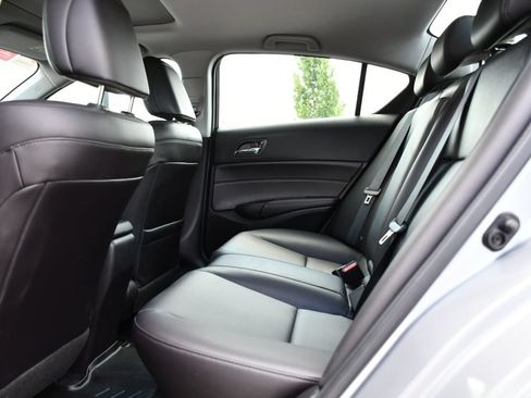 Used 2017 Acura ILX FWD image 23