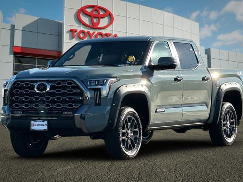 Used 2024 Toyota Tundra Platinum image 7