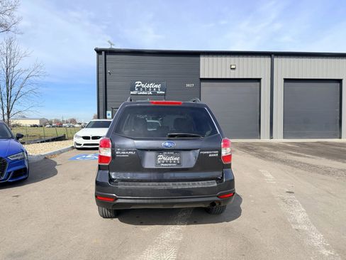 Used 2015 Subaru Forester 2.5i Premium w/ All-Weather Package image 5
