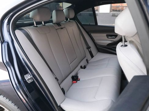 Used 2013 BMW 335i xDrive Sedan image 30