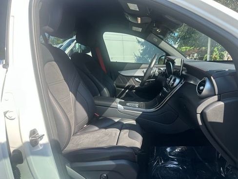 Certified 2022 Mercedes-Benz GLC 43 AMG 4MATIC image 32