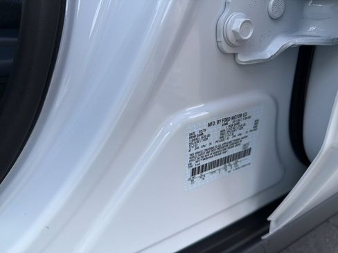 New 2026 Ford Maverick XLT FWD image 30