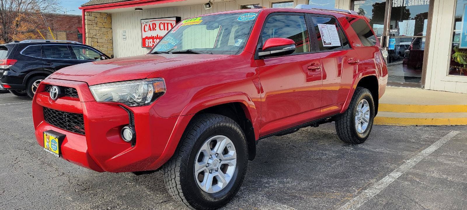 Used 2018 Toyota 4Runner SR5 Premium AWD/4WD image 3