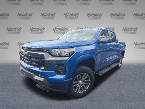 Certified 2023 Chevrolet Colorado LT w/ LT Convenience Package II image 9