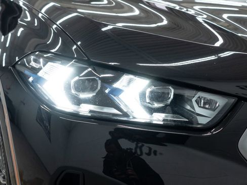 Used 2025 BMW X6 xDrive40i w/ Climate Comfort Package image 45