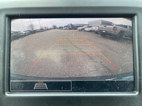 Used 2022 Chevrolet Equinox LT image 9