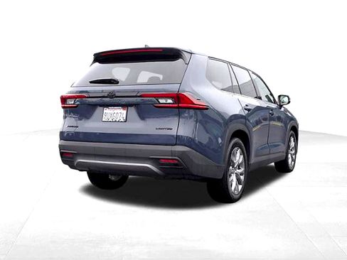 Certified 2025 Toyota Grand Highlander AWD Hybrid image 3