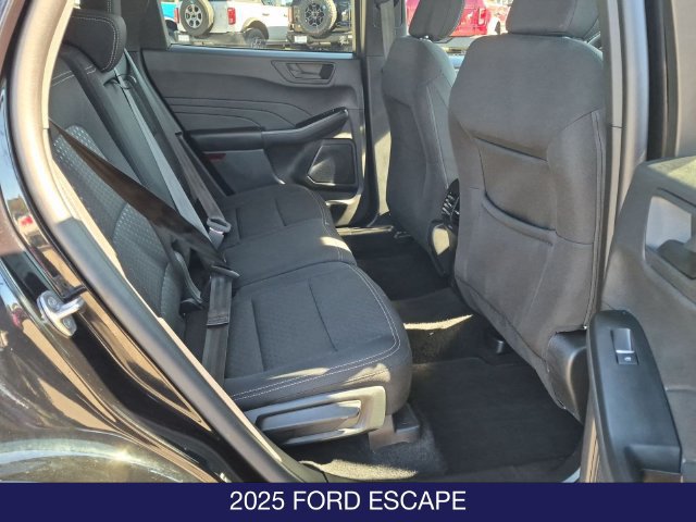 Used 2025 Ford Escape Active FWD image 20