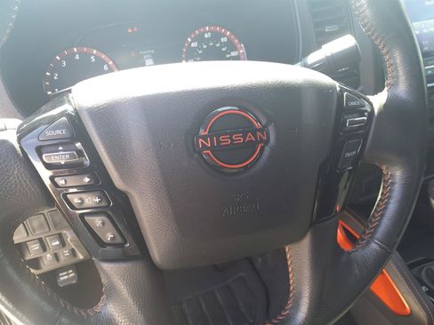 Used 2024 Nissan Frontier PRO-4X AWD/4WD image 18